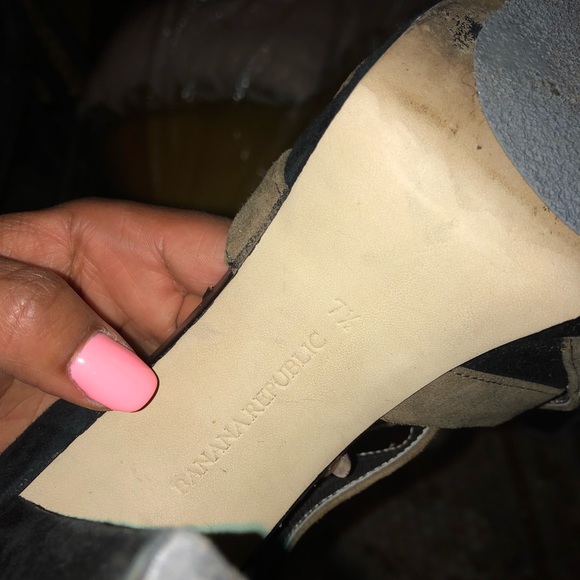 Banana Republic shoes - Picture 4 of 5